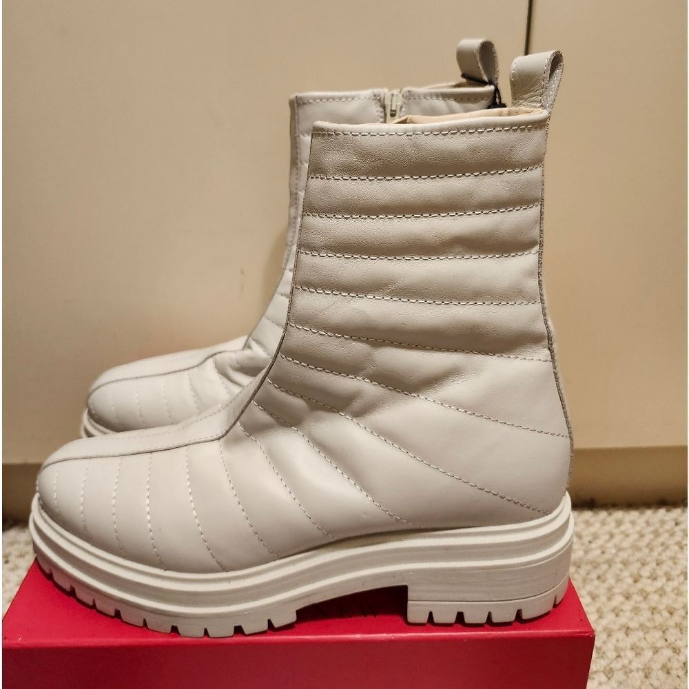 NWT Napoleoni Ivory Quilted Italian Leather Lug Sole Boots Sz.10/40 Ret.$395 - Picture 2 of 11